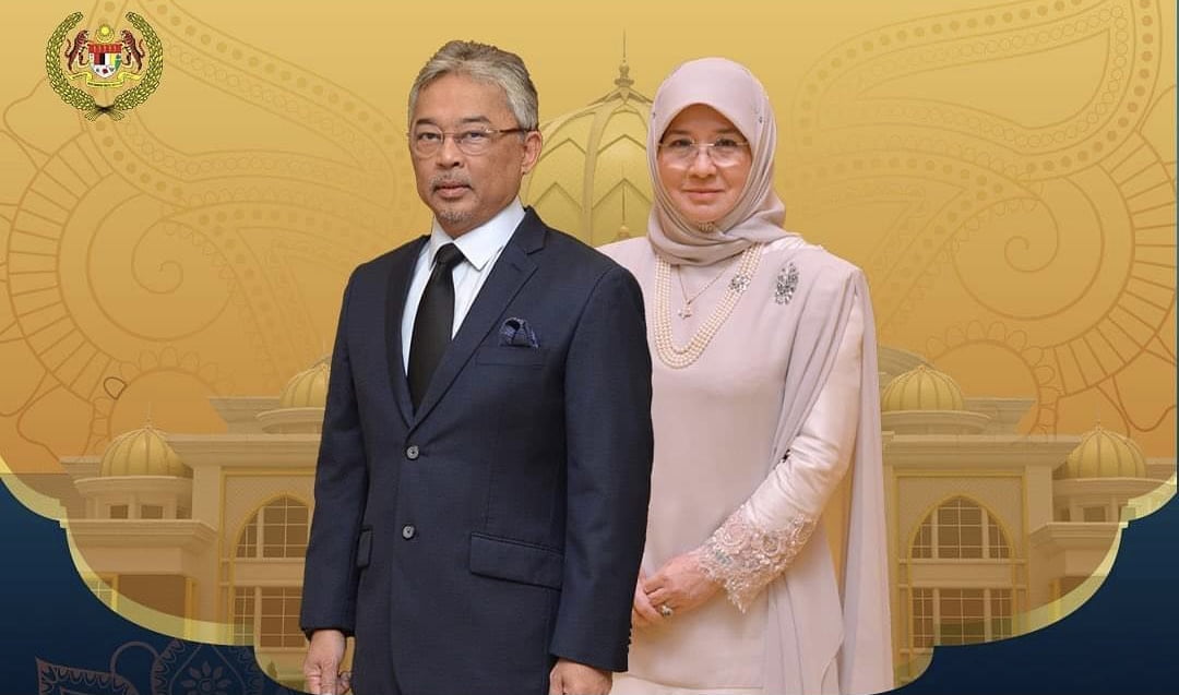 King, Queen wish Happy Onam to Malayalees