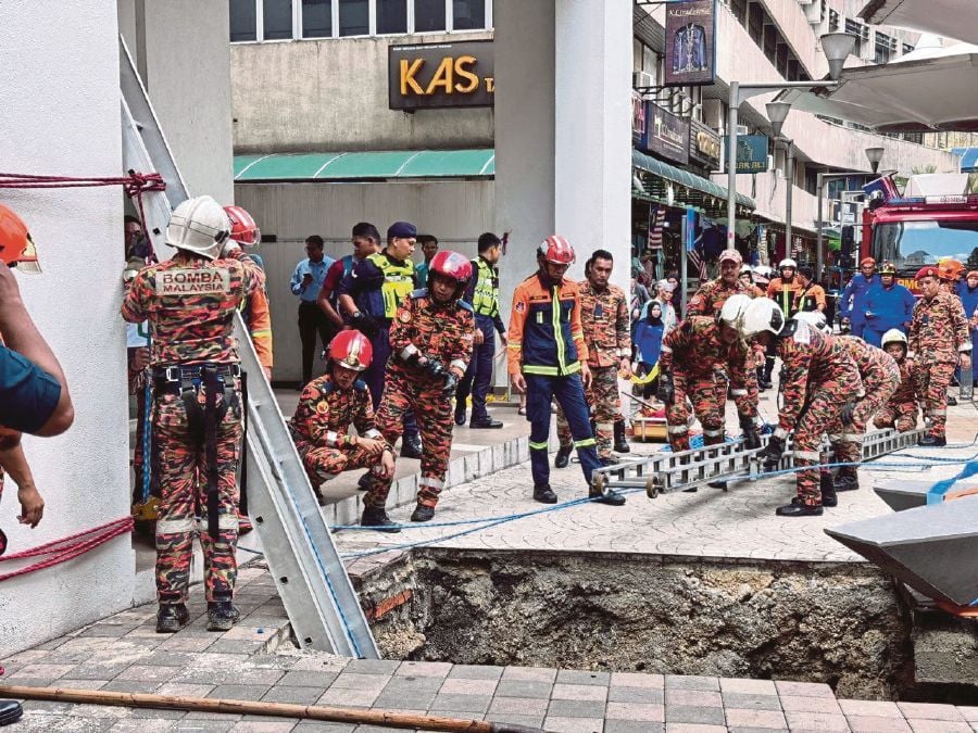 Emotional Appeal from Son as Search Continues for Sinkhole Victim