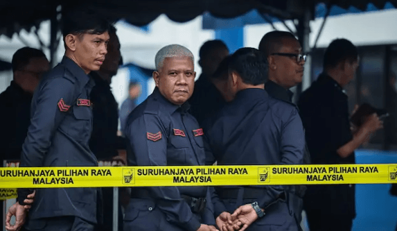 Early In-Person Turnout Hits 38.64% in Johor Polls
